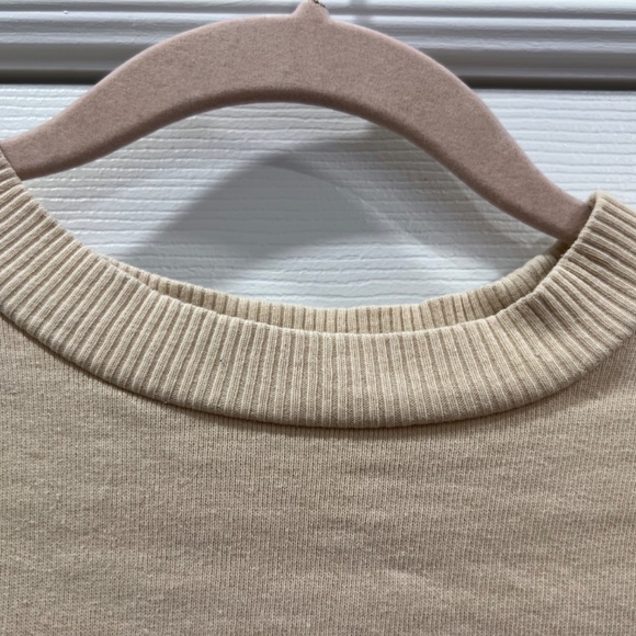 Pangaia - Picture 3 of 8